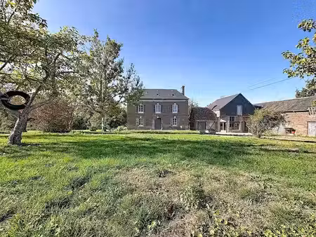 vente propriété 14 pièces 220 m² à livarot-pays-d'auge (14140)  466 400 €