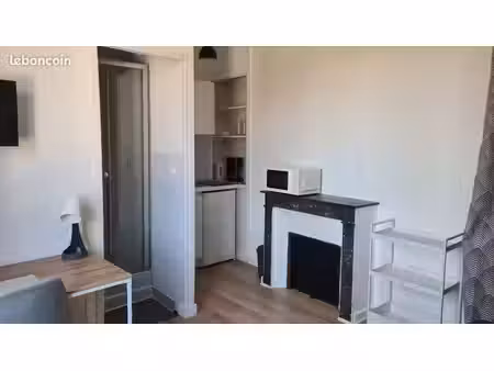 studio meublé 14 m² hypercentre libre le 1er décembre