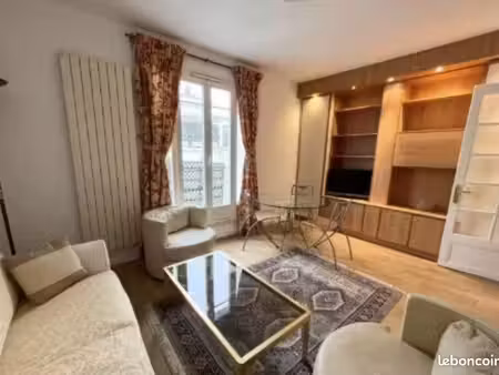 location meublée appartement 2 pieces 21av hoche