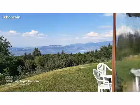 studio avec vue sur le lac leman