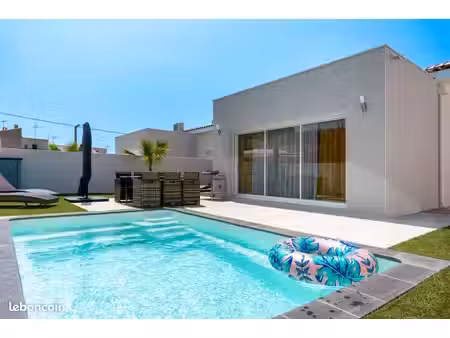villa meublée avec piscine privée – 3 chambres – sérignan