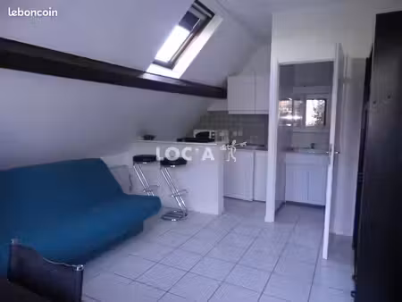 studio 1 pièce 22 m²