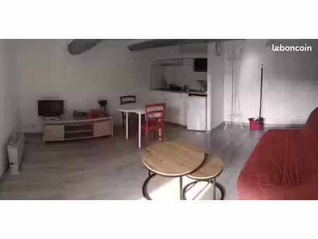 studio meublé et équipé à oraison