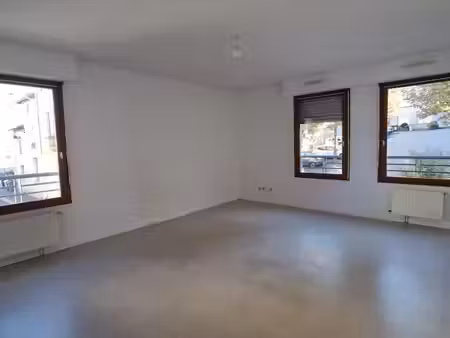 appartement 2 pièces 57 m²