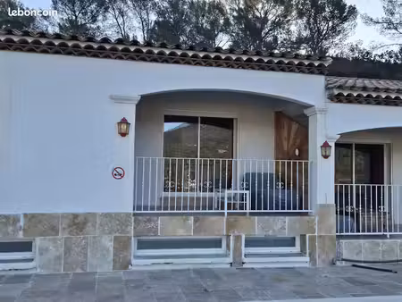 studio 1 pièce 29 m²