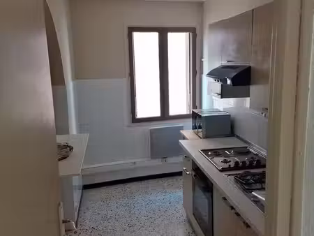 à louer – appartement t3 de 58 m² – centre-ville de buis-les-baronnies – 550 /mois