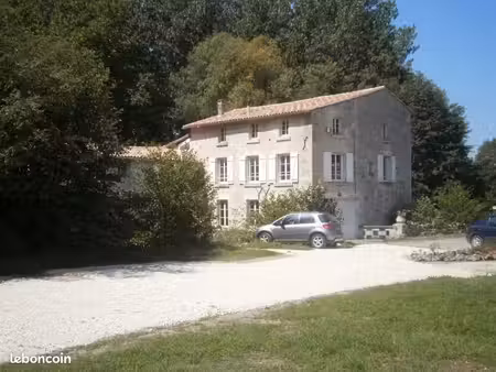 studio 29m2 dans moulin