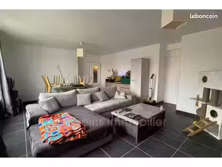 appartement 3 pièces 83 m²