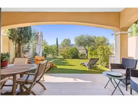 la motte-en-provence – saint endreol : maison 4 pièces en parfait état  vue dégagée  beaux