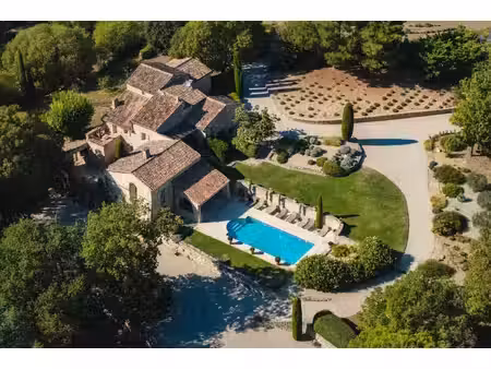 goult - mas du xviie rénové - proche village - 7 chambres - piscine - jardin paysager...