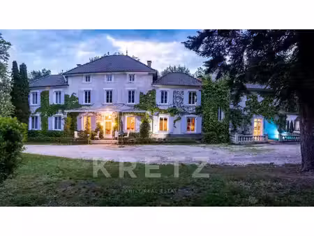 domaine historique entre grenoble et lyon