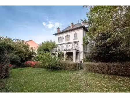 maison de maître de 1900 au coeur de st-julien-en-genevois