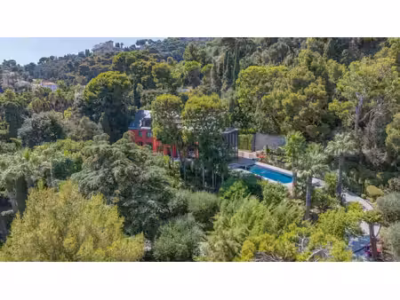 prestigieuse propriété au cœur de beaulieu-sur-mer