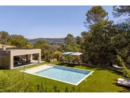 jolie villa contemporaine de plain-pied