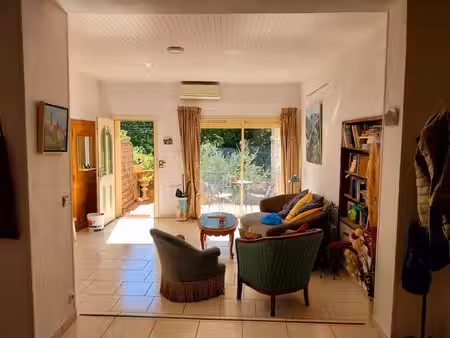 authentique maison médiévale à marsanne – atelier  terrasse  lumière et charme