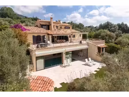 proche saint-paul de vence - a proximité du village