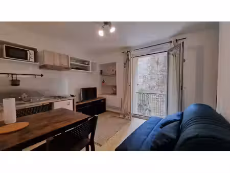 vente immeuble sommieres - 3 logements et une cave