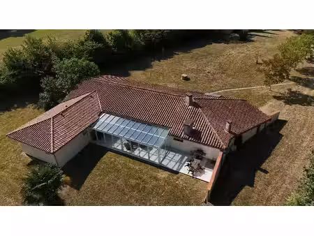 maison lumineuse ouverte sur la nature  secteur eauze
