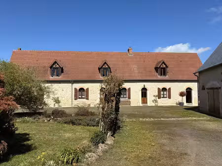 propriété équestre clé en main avec manège et carrière  15