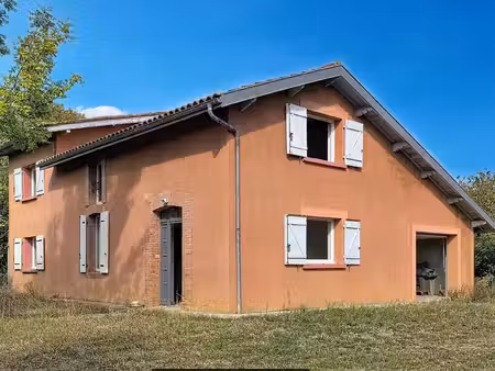 maison de campagne avec dépendance
