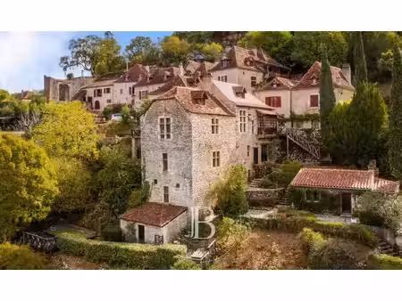 saint-cirq-lapopie – propriété de caractère avec vue panoramique exceptionnelle