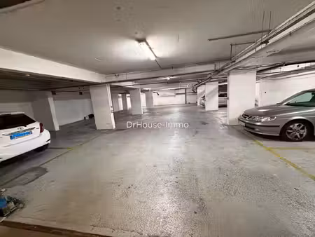 lots de 15 parkings a vendre