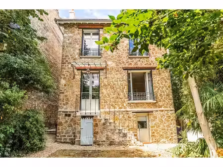 boulogne nord - dupanloup - maison de charme avec jardin au sein d'une voie privée. .