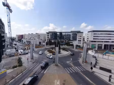 vend appartement t5 de 144m2 à béziers avec vu dégagée