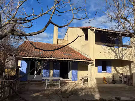 villa proche des commerces et hôpitaux