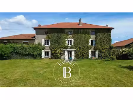 exclusivité - lunéville - corps de ferme avec 2 5 hectares