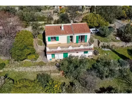 exclusivite- villa avec dépendance avec vue sur terrain 1156m2