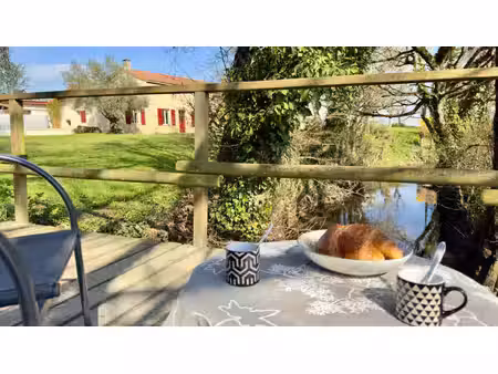 maison en pierre  charme authentique  calme absolu  7500 m²