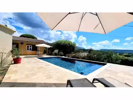 villa avec jolie vue degagee au calme