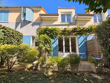 duplex avec jardin privatif - 3 chambres - garage