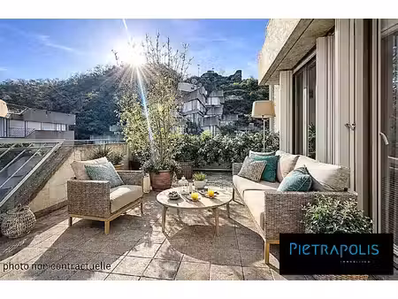 t4 de 86m² + terrasse de 17m²+ place de parking