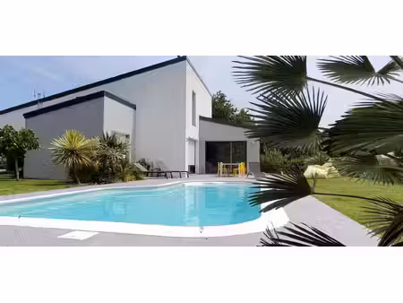 maison familiale avec piscine et jardin paysager ? la baule-escoublac