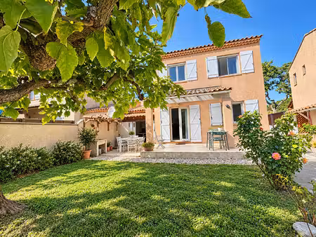 villa 90m² piscine les milles