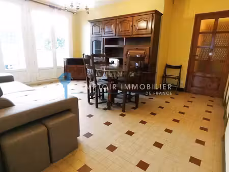 appartement 4pièce(s) 3chambre(s) 67 28 m² saint-martin-d'hères (38400)