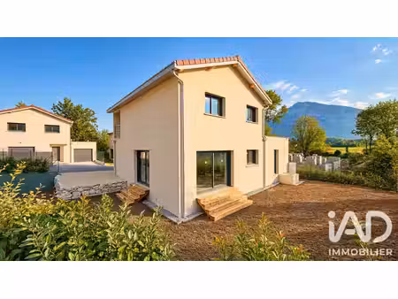 maison à noyarey (38360)