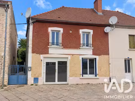 maison à estivareilles (03190)