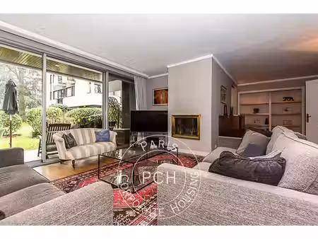appartement de luxe à louer dans le quartier domaine saint-françois d'assise