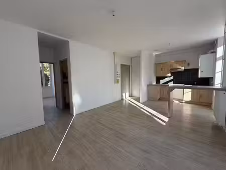 vente appartement 2 pièces 42.46 m² à lons-le-saunier (39000)  106 000 €