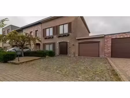 maison à louer à aartselaar pour € 1.600 avec 3 chambres à coucher