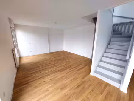 appartement de luxe à louer dans le quartier coteaux