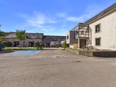 vente maison à châteaulin (29150) : à vendre / 1084m² châteaulin