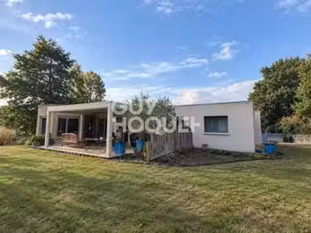 vente maison à pluneret (56400) : à vendre / 205m² pluneret