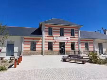 location appartement 3 pièces meublé à rosporden (29140) : à louer 3 pièces meublé / 44m² 