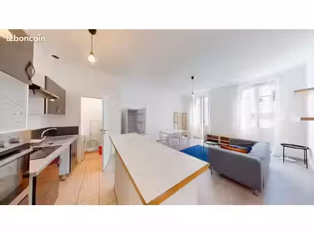 appartement 3 pièces 67 m²