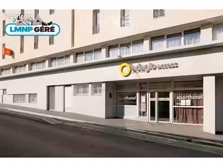 studio 1 pièce 22 m²
