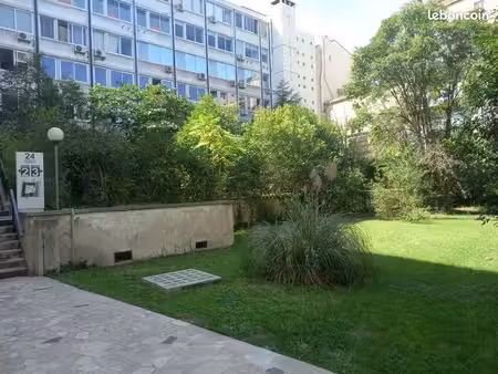 bureau prado castellane